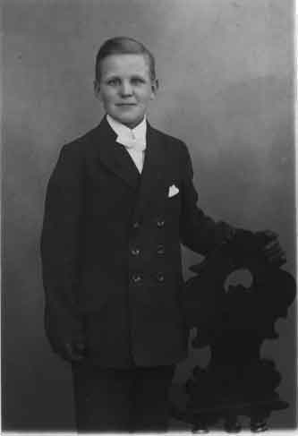  Nils Oskar Eug&eacute;n Grusell 1908-1998